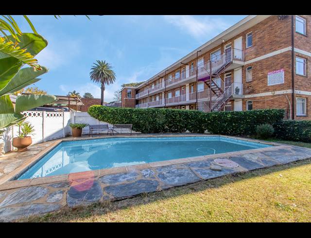 2 BEDROOM APARTMENT TO LET IN LYNDHURST